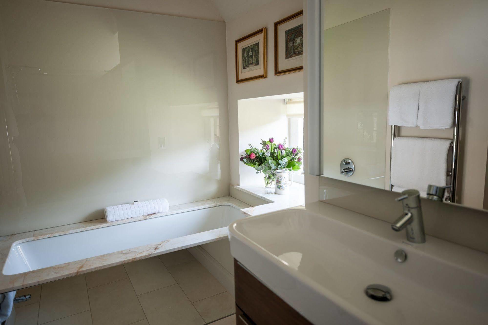 Buckland Manor - A Relais & Chateaux Hotel Broadway  Ngoại thất bức ảnh